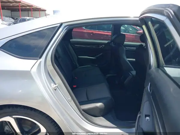 1HGCV1F38KA044770 2019 HONDA ACCORD - Image 8