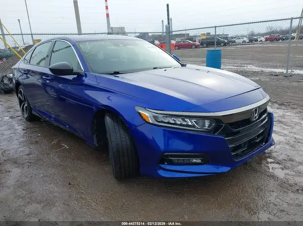 1HGCV1F38KA045658 2019 HONDA ACCORD