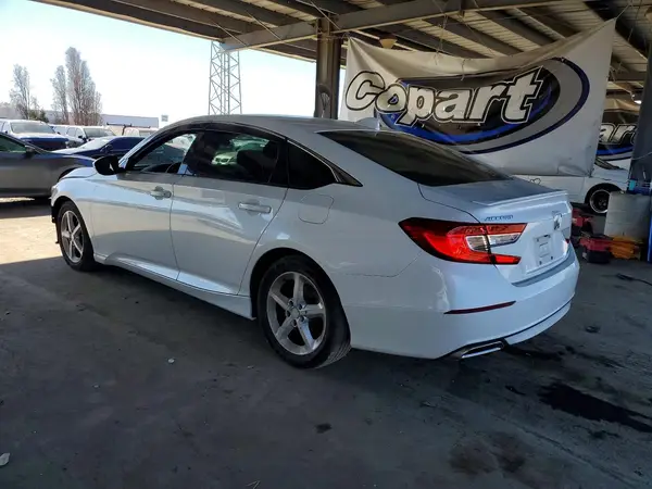 1HGCV1F38KA056983 2019 HONDA ACCORD - Image 2