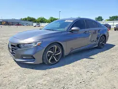 1HGCV1F38KA060242 2019 HONDA ACCORD