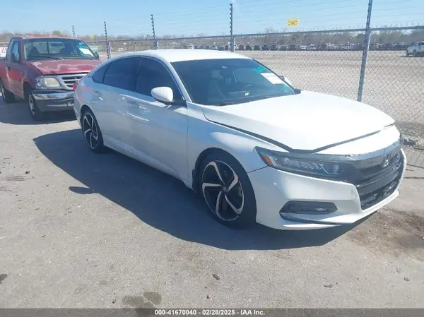 1HGCV1F38KA106877 2019 HONDA ACCORD - Image 1