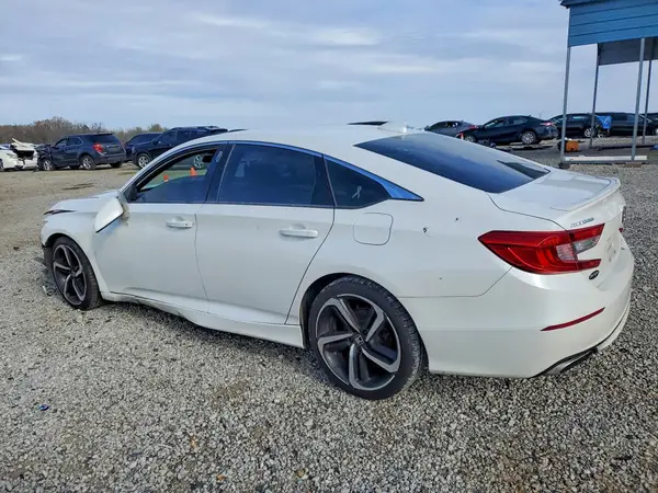 1HGCV1F38KA107527 2019 HONDA ACCORD - Image 2