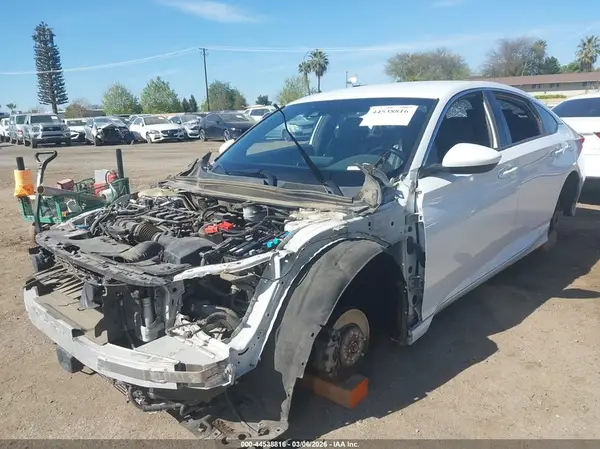 1HGCV1F38KA110959 2019 HONDA ACCORD - Image 2