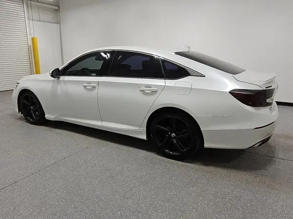 1HGCV1F38KA111030 2019 HONDA ACCORD - Image 2