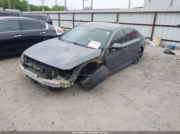 1HGCV1F38KA126160 2019 HONDA ACCORD - Image 2