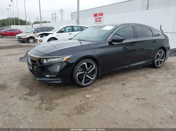 1HGCV1F38KA128863 2019 HONDA ACCORD - Image 2