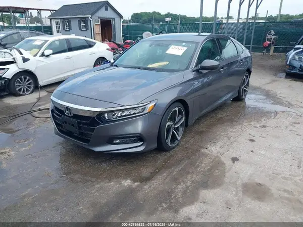 1HGCV1F38KA131035 2019 HONDA ACCORD - Image 2