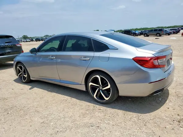 1HGCV1F38KA132881 2019 HONDA ACCORD - Image 2