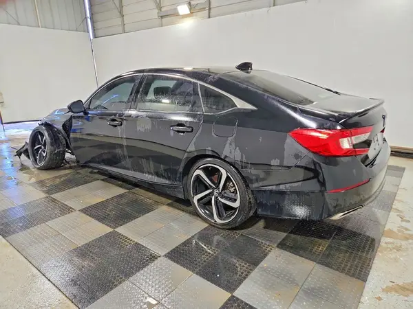1HGCV1F38KA136798 2019 HONDA ACCORD - Image 2