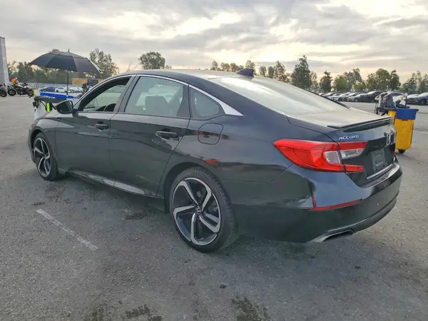 1HGCV1F38KA136848 2019 HONDA ACCORD - Image 2