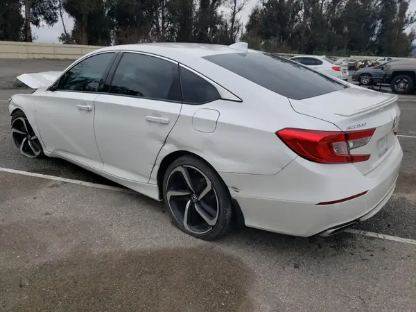 1HGCV1F38KA139832 2019 HONDA ACCORD - Image 2
