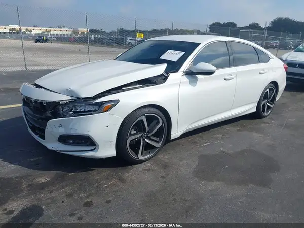 1HGCV1F38KA156016 2019 HONDA ACCORD - Image 2