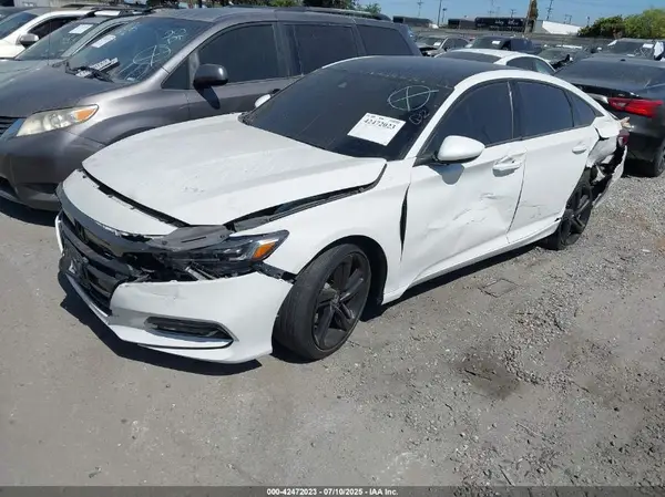 1HGCV1F38KA156534 2019 HONDA ACCORD - Image 2
