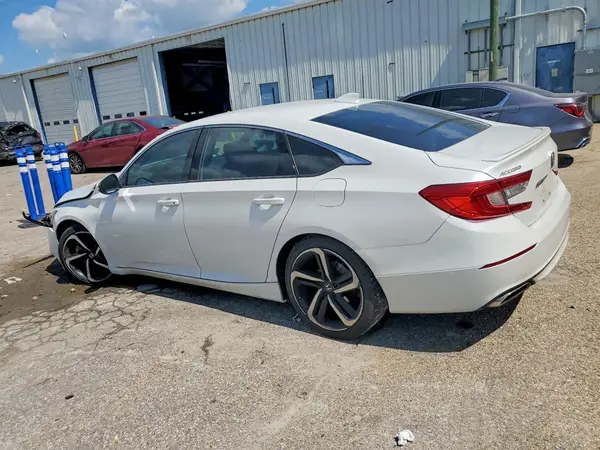 1HGCV1F38KA160969 2019 HONDA ACCORD - Image 2