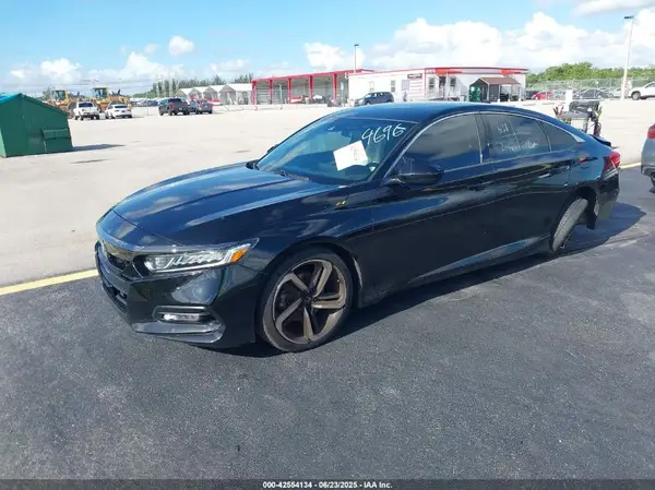 1HGCV1F38KA164696 2019 HONDA ACCORD - Image 2