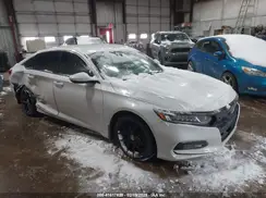 1HGCV1F38KA169400 2019 HONDA ACCORD