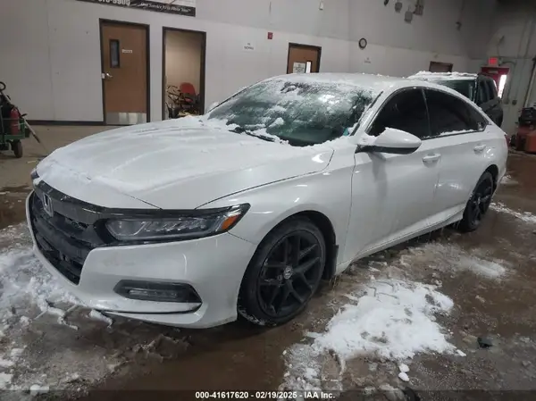 1HGCV1F38KA169400 2019 HONDA ACCORD - Image 2