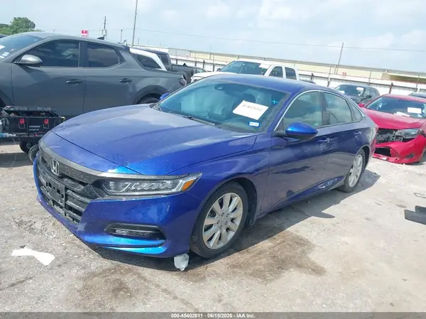 1HGCV1F38LA069735 2020 HONDA ACCORD - Image 2