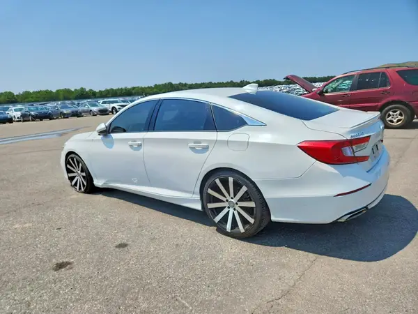 1HGCV1F38LA153893 2020 HONDA ACCORD - Image 2