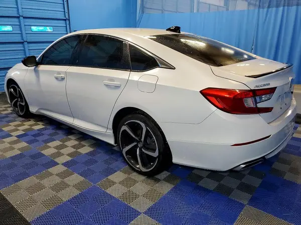 1HGCV1F38MA033500 2021 HONDA ACCORD - Image 2