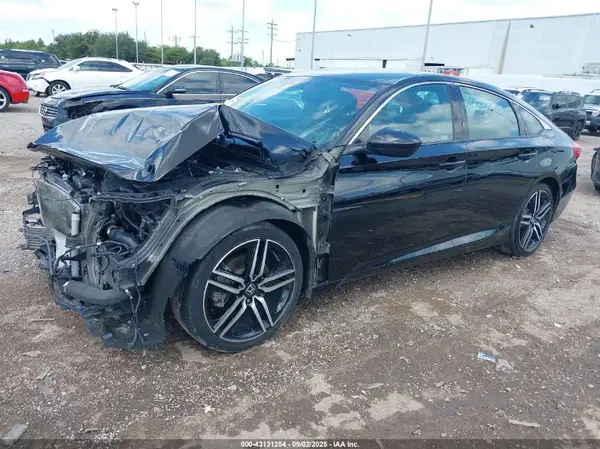 1HGCV1F38MA044139 2021 HONDA ACCORD - Image 2