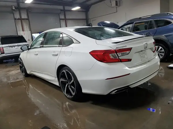 1HGCV1F38MA105635 2021 HONDA ACCORD - Image 2