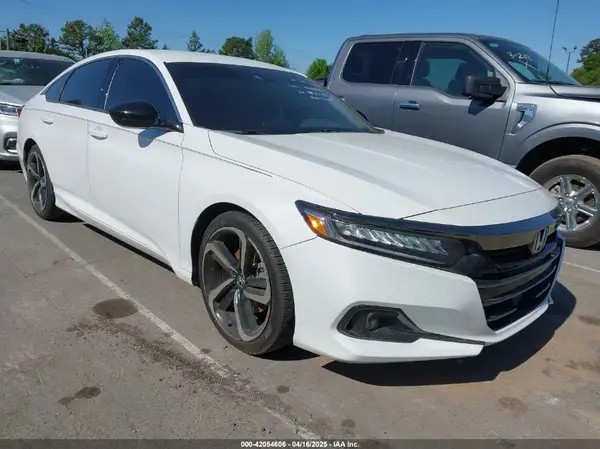 1HGCV1F38NA008095 2022 HONDA ACCORD - Image 1