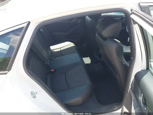 1HGCV1F38NA032011 2022 HONDA ACCORD - Image 8