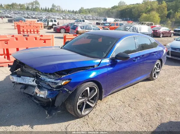 1HGCV1F38NA048645 2022 HONDA ACCORD - Image 2