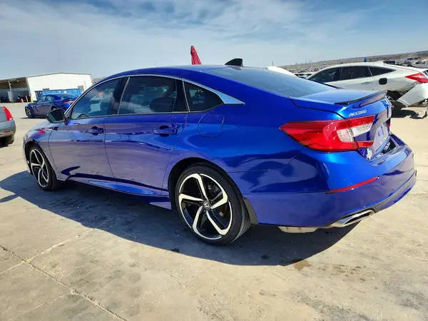 1HGCV1F38NA052162 2022 HONDA ACCORD - Image 2