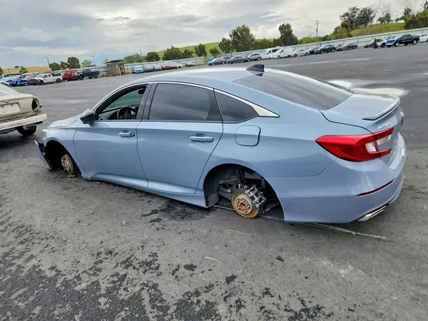 1HGCV1F38NA069558 2022 HONDA ACCORD - Image 2
