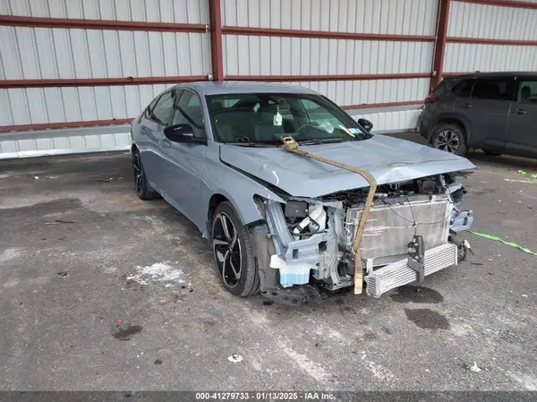1HGCV1F38NA072539 2022 HONDA ACCORD - Image 1