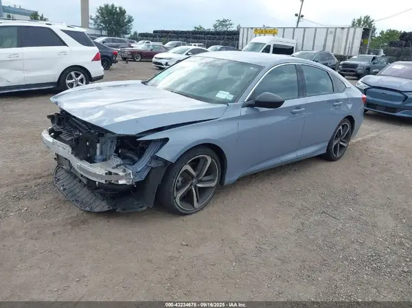 1HGCV1F38NA073643 2022 HONDA ACCORD - Image 2