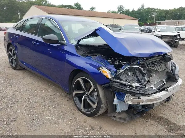 1HGCV1F38NA075263 2022 HONDA ACCORD - Image 1