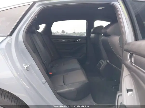 1HGCV1F38NA075358 2022 HONDA ACCORD - Image 8