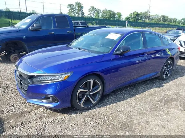 1HGCV1F38NA077059 2022 HONDA ACCORD - Image 2