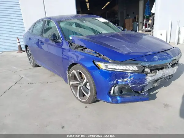 1HGCV1F38NA089745 2022 HONDA ACCORD - Image 1