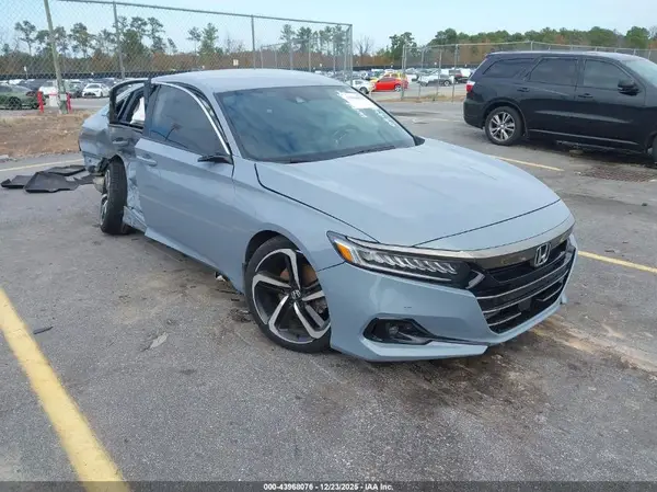 1HGCV1F38NA099479 2022 HONDA ACCORD - Image 1