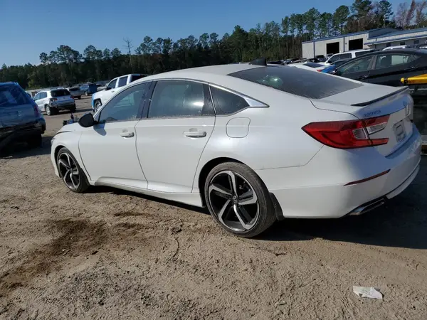 1HGCV1F38NA104020 2022 HONDA ACCORD - Image 2
