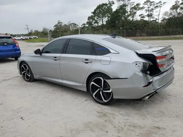 1HGCV1F38NA104633 2022 HONDA ACCORD - Image 2
