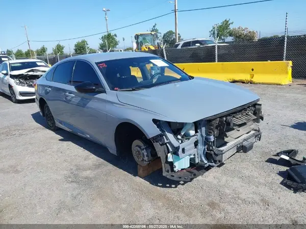 1HGCV1F38NA112781 2022 HONDA ACCORD