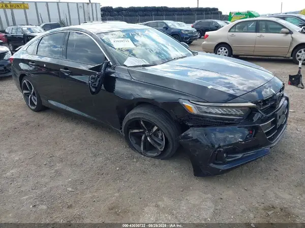 1HGCV1F38NA117642 2022 HONDA ACCORD - Image 1