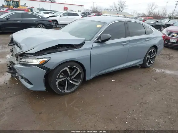 1HGCV1F38NA122016 2022 HONDA ACCORD - Image 2