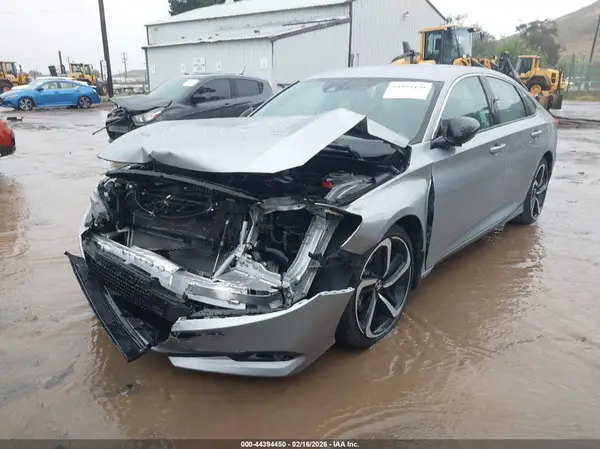 1HGCV1F38NA123909 2022 HONDA ACCORD - Image 2
