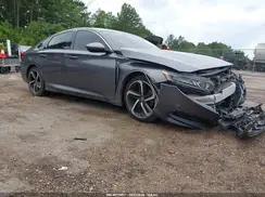 1HGCV1F39JA007015 2018 HONDA ACCORD