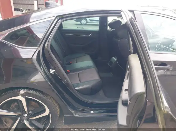 1HGCV1F39JA007662 2018 HONDA ACCORD - Image 8