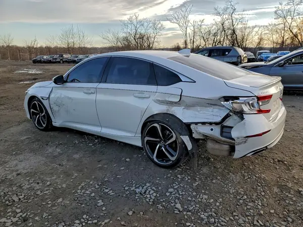 1HGCV1F39JA020220 2018 HONDA ACCORD - Image 2