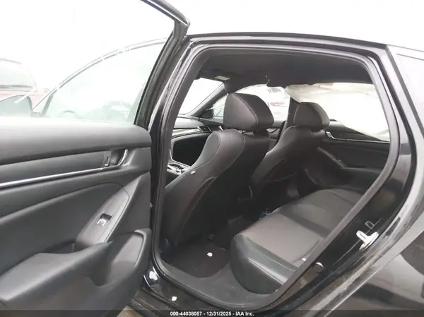 1HGCV1F39JA020525 2018 HONDA ACCORD - Image 8