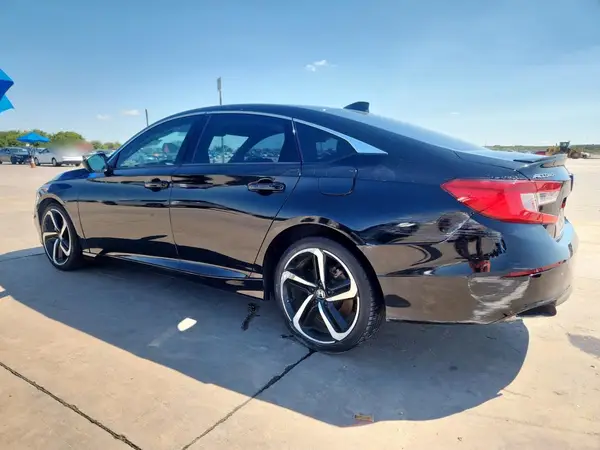 1HGCV1F39JA024591 2018 HONDA ACCORD - Image 2