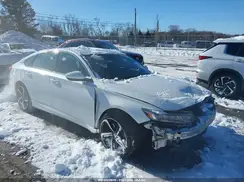 1HGCV1F39JA028589 2018 HONDA ACCORD